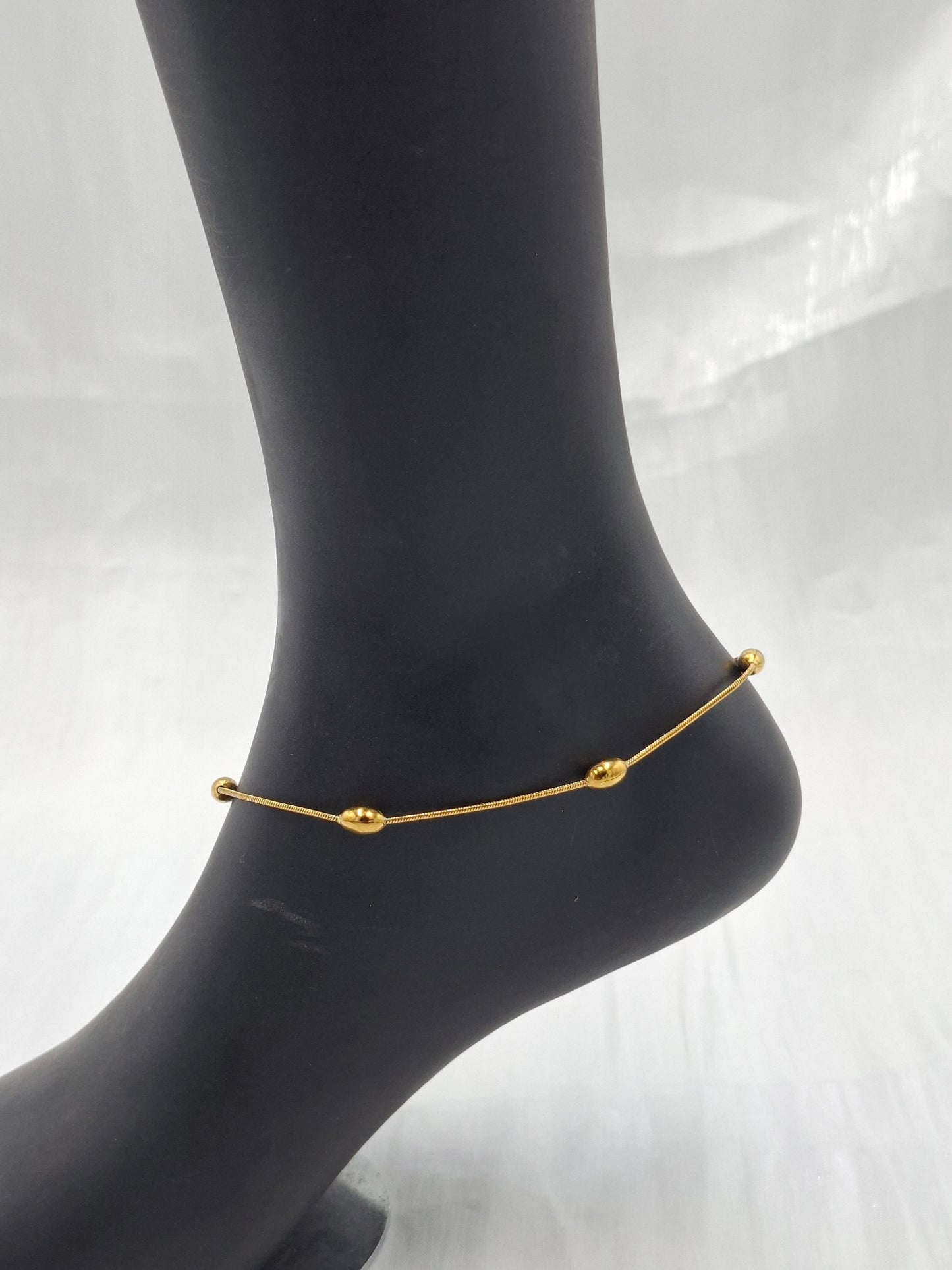 Oval Ball Charm Anklet