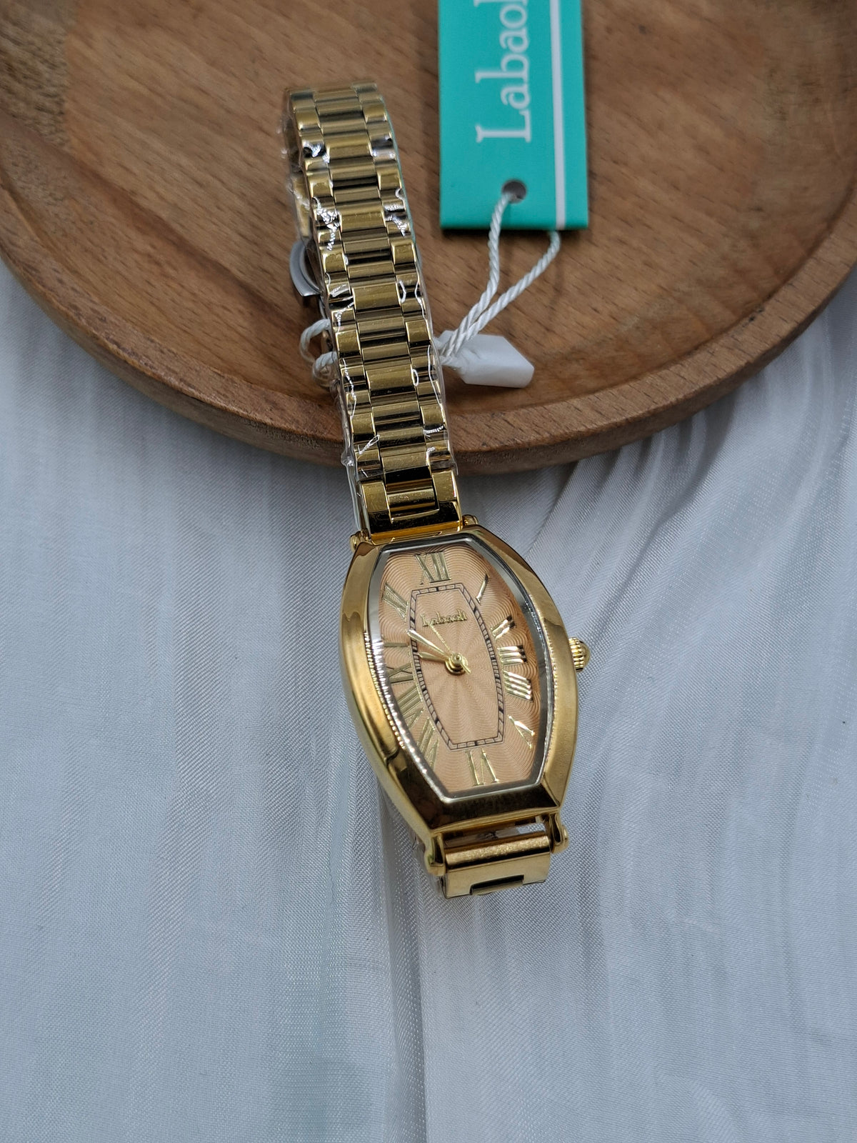 Tonneau Wristwatch