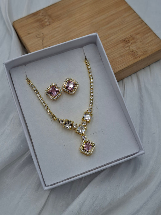 Regal Necklace Set