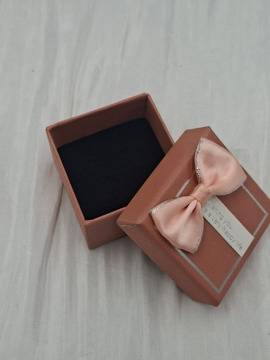 Mini Bow Box