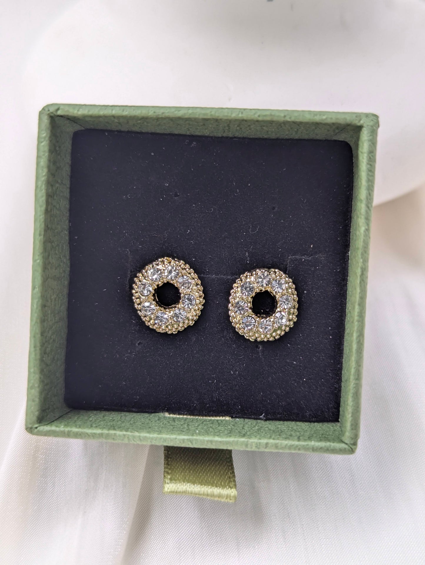 Doughnut Studs