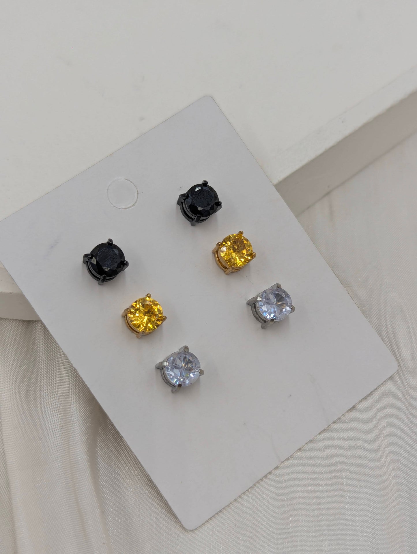 Magnetic Studs