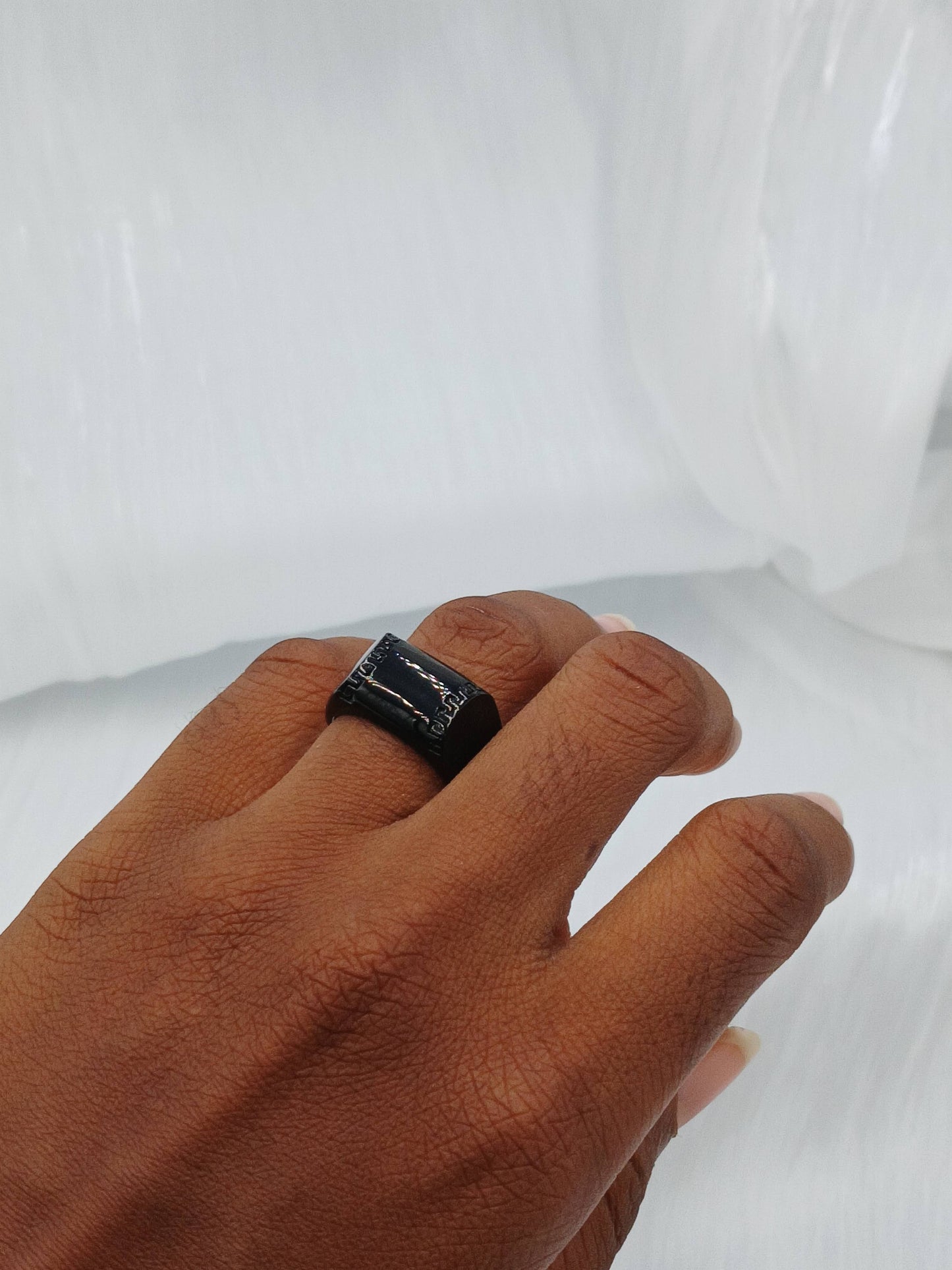 Black Ring (size 12)