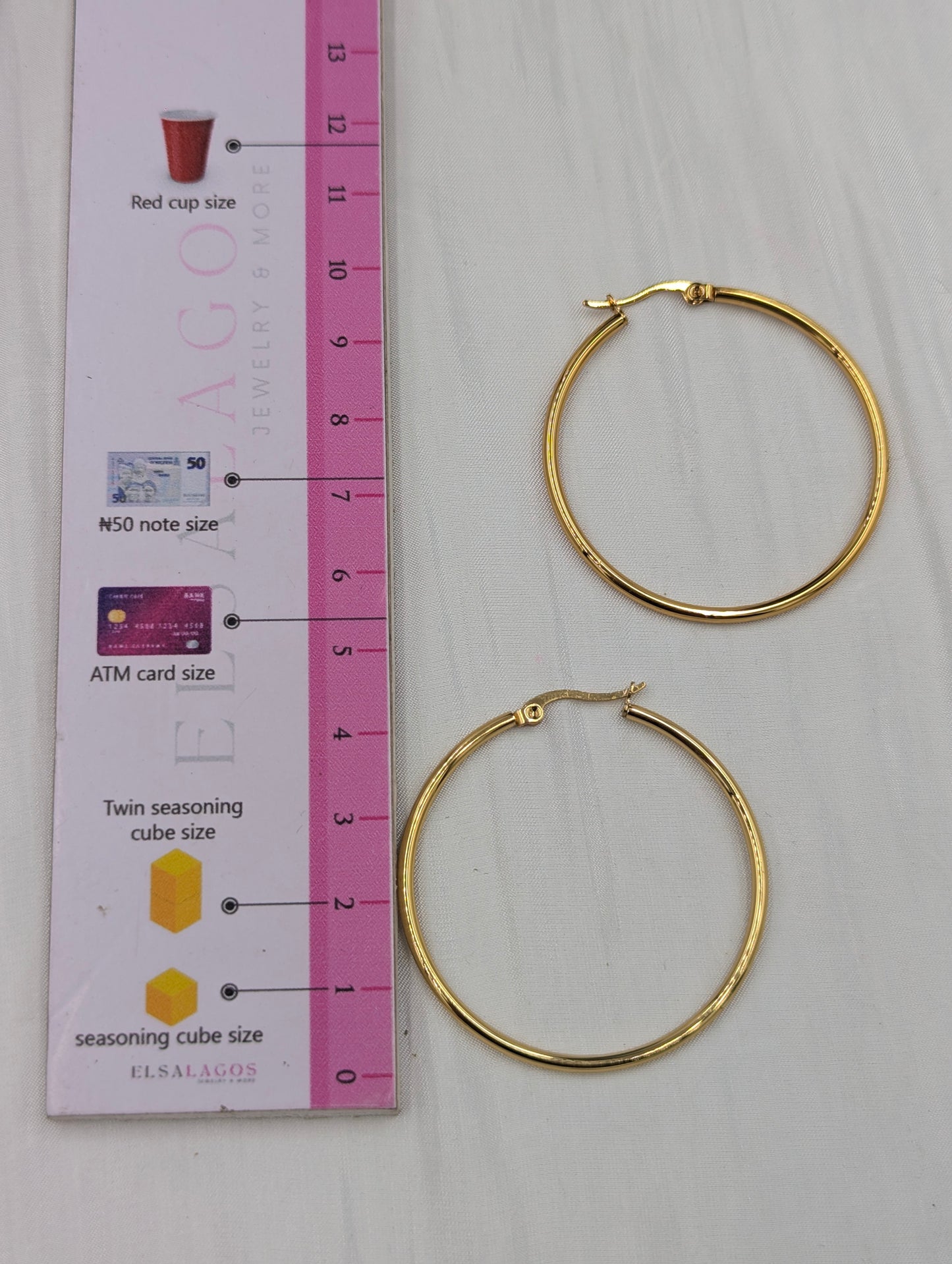 Classic Minimalist Hoop Earring