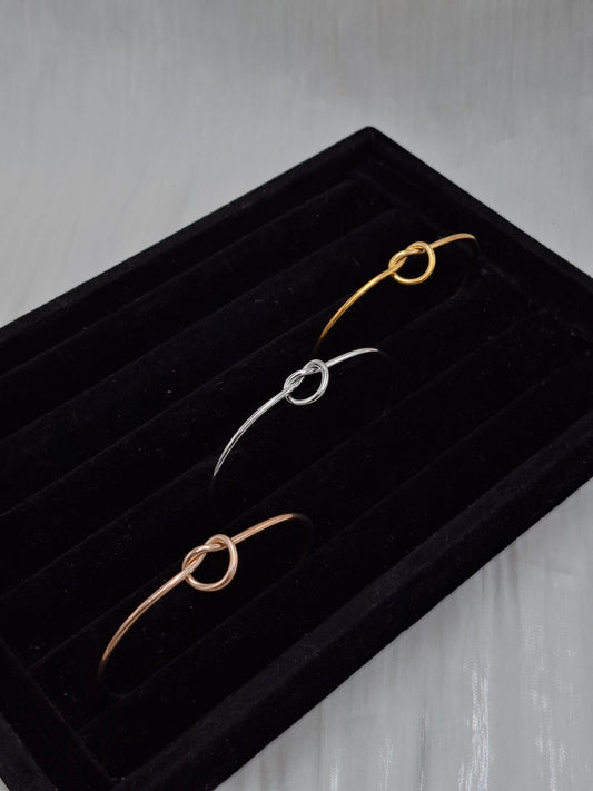 Love Knot Bangle