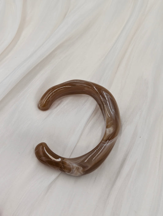 Wavy Acrylic Bangle