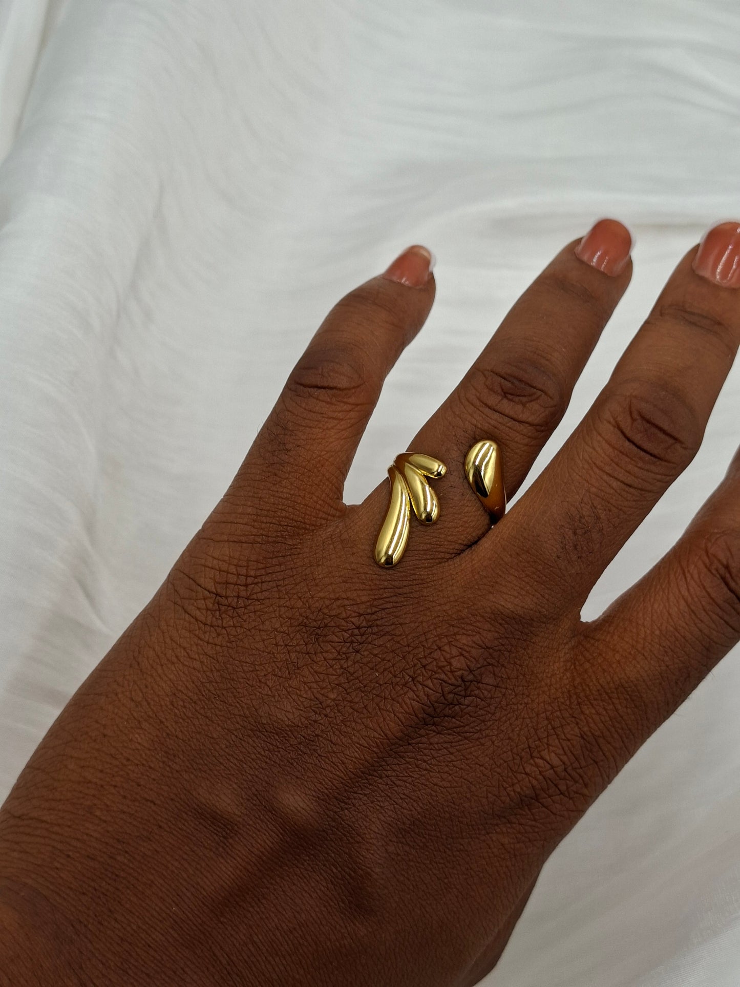 Ethereal Ring (size 7,9)