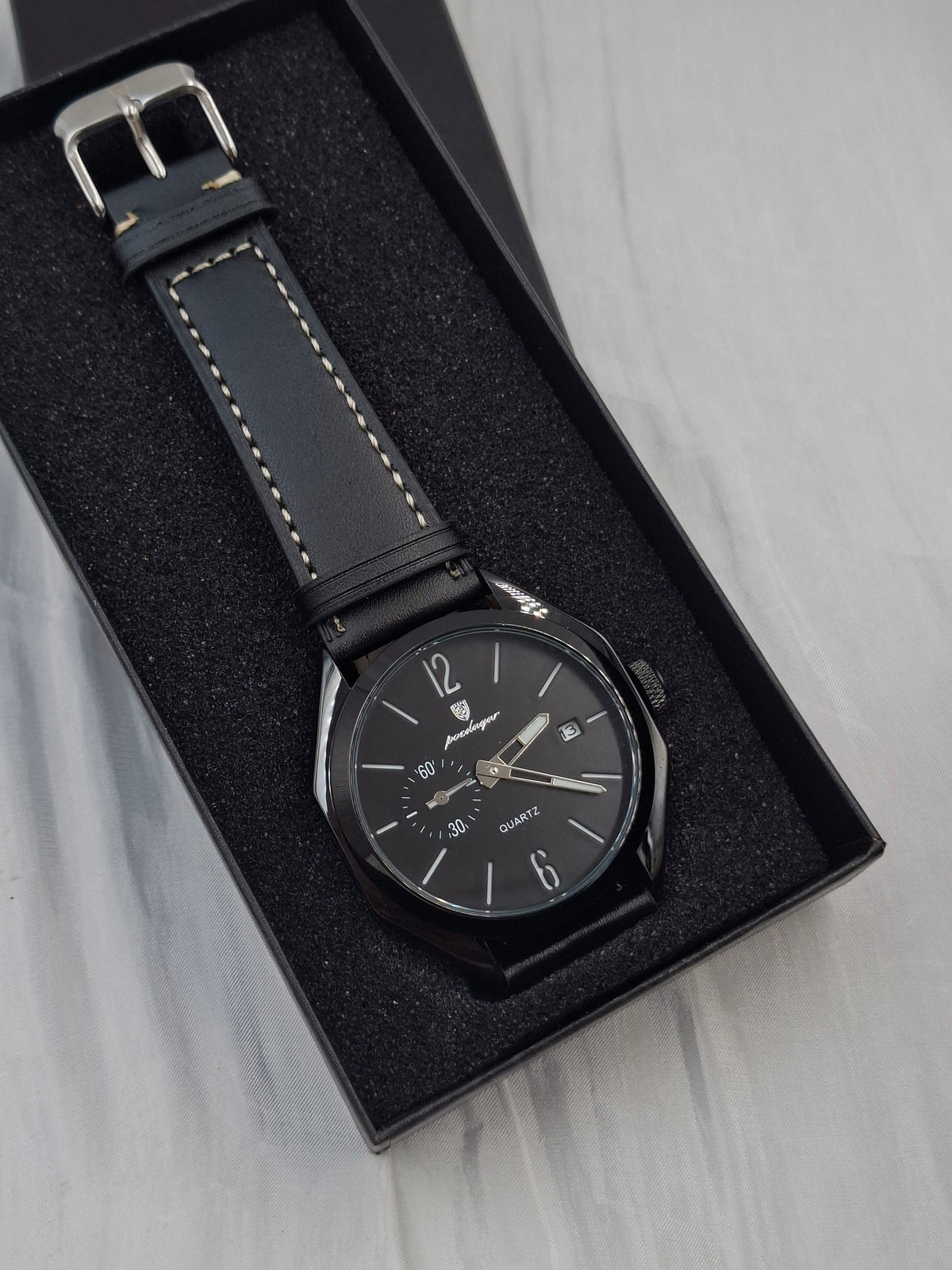 Dill Black Poedagar Wristwatch