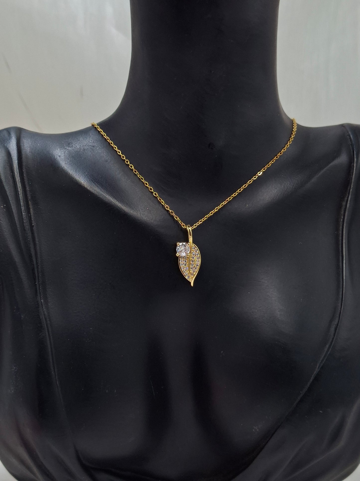 Leaf Necklace