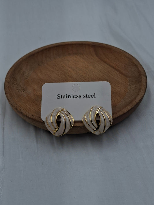 White and Gold Swirled Earrings