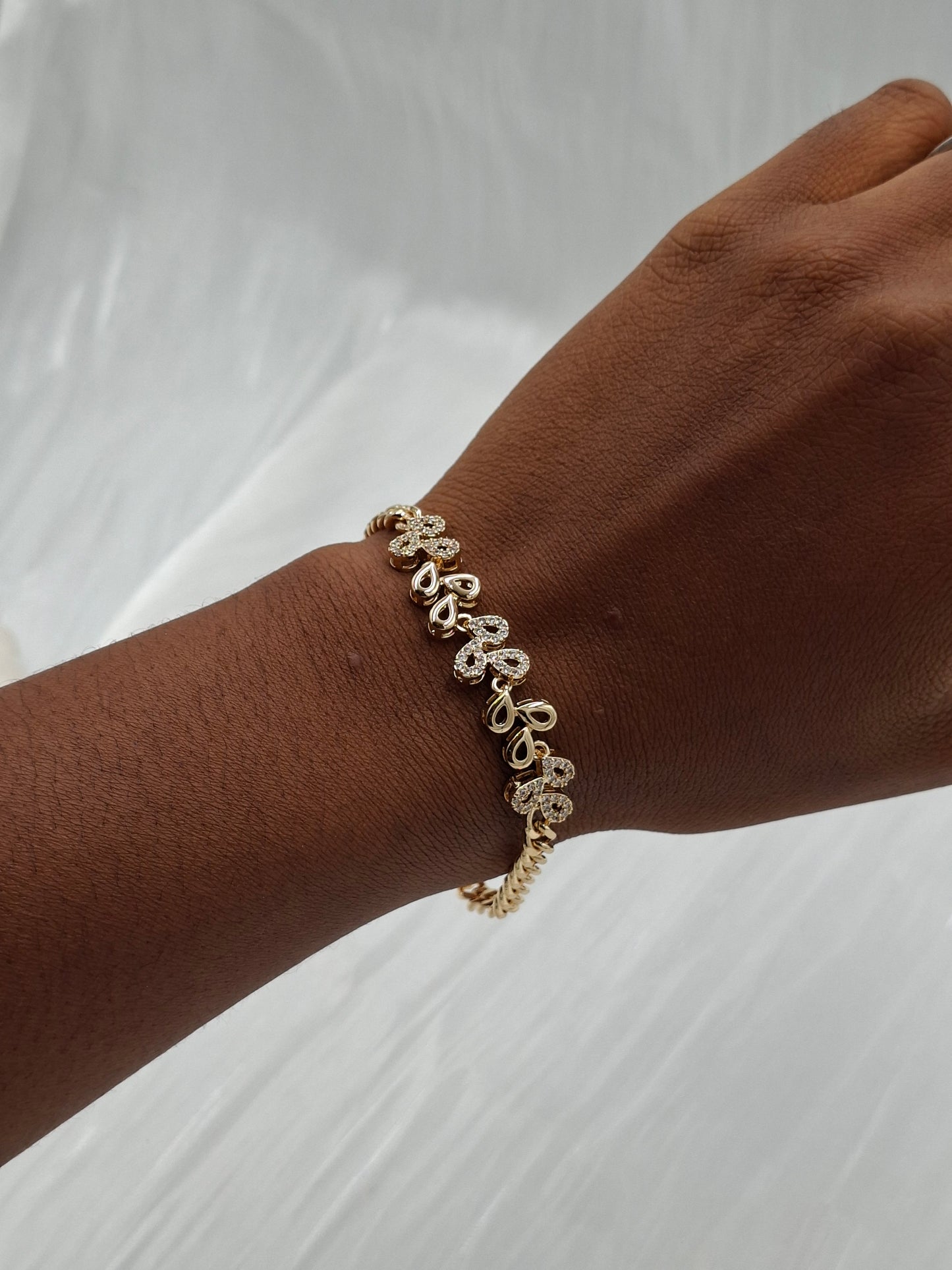 Leaf Pattern Bracelet