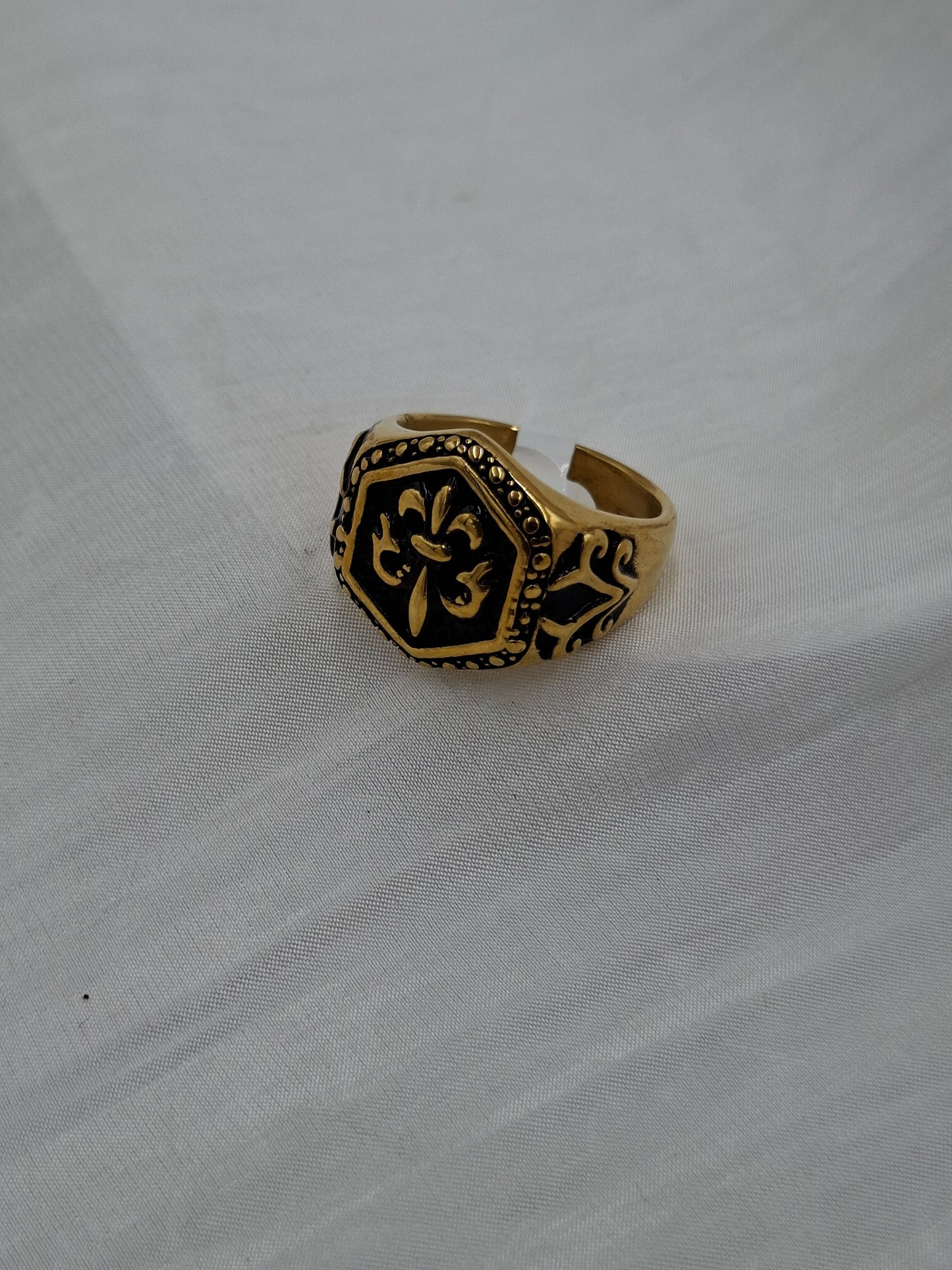 Maltese Ring (size 11)
