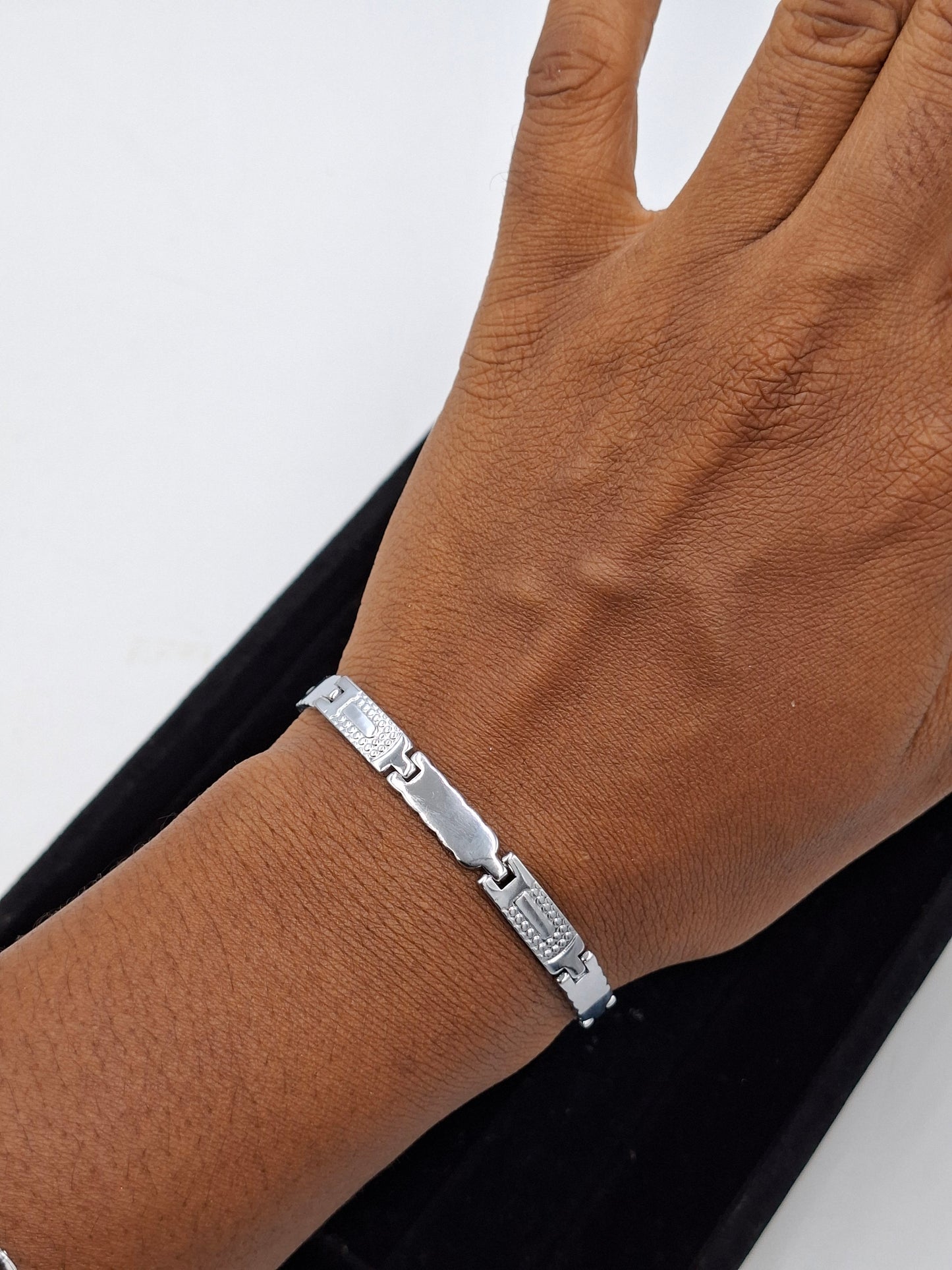 Max Bracelet