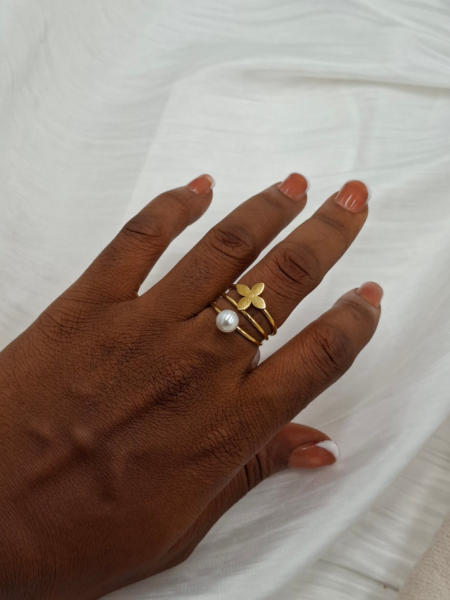 Pearl Clover Ring (size 8)