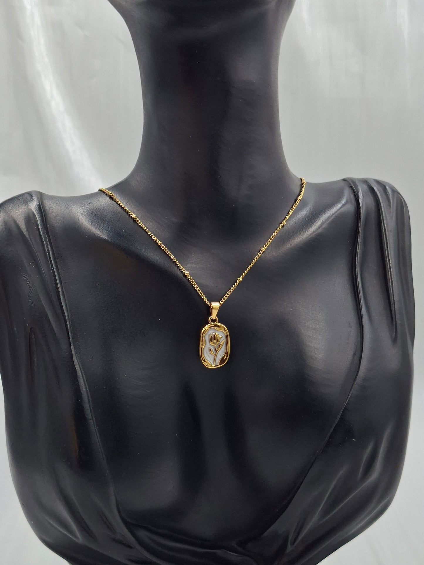 Floral Embossed Necklace