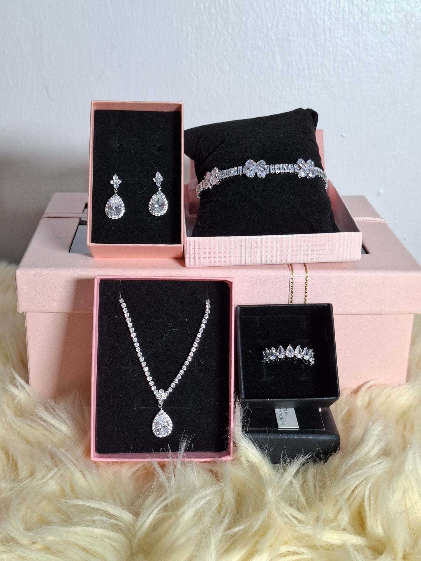 Silver Zirconia Gift Set