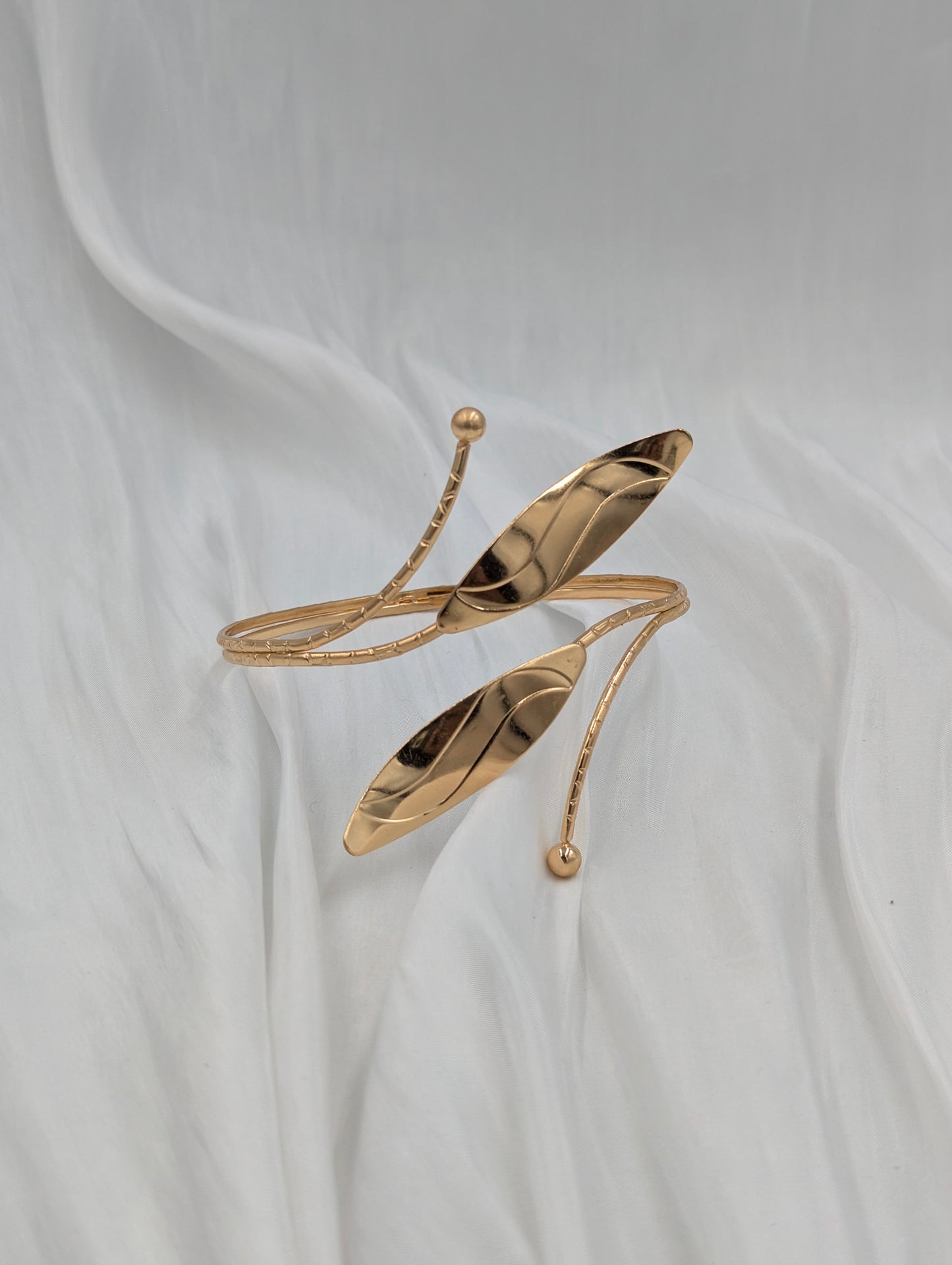 Leaf Arm Cuff