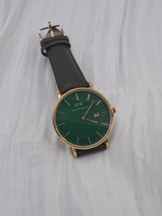 DW Green Leather Wristwatch