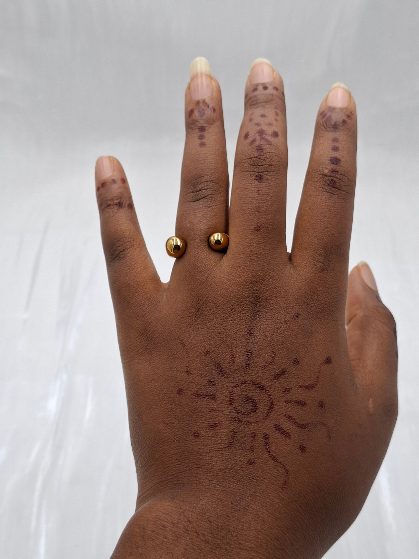 Peek Ring (size 8)