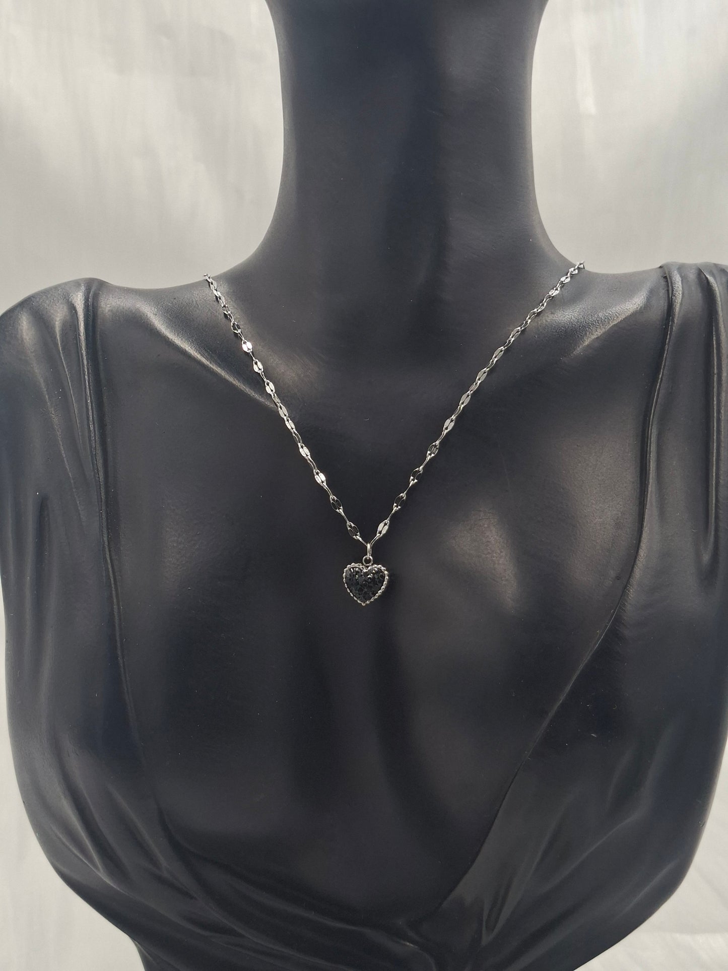 Double-sided Tinsel Heart Necklace