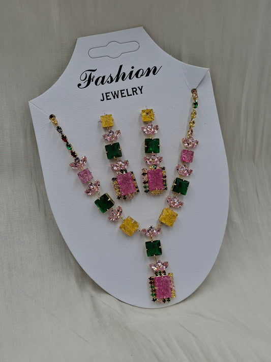 Melody Necklace Set