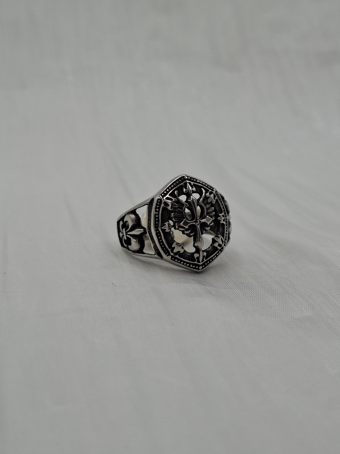 Fleur-de-lis Ring (size 13)