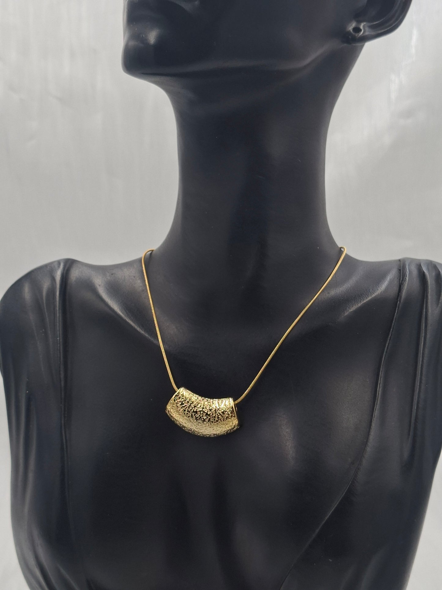 Discus Necklace