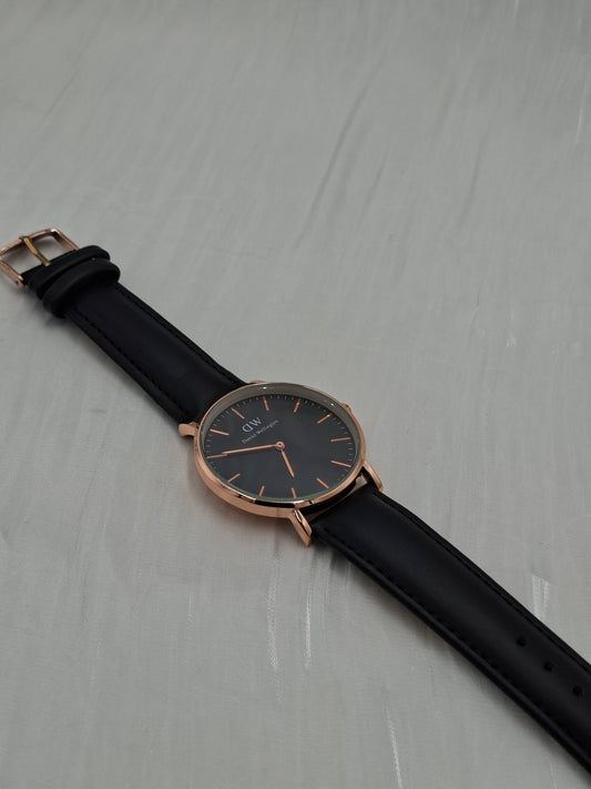 Black and Rose Gold Leather Wristwatch