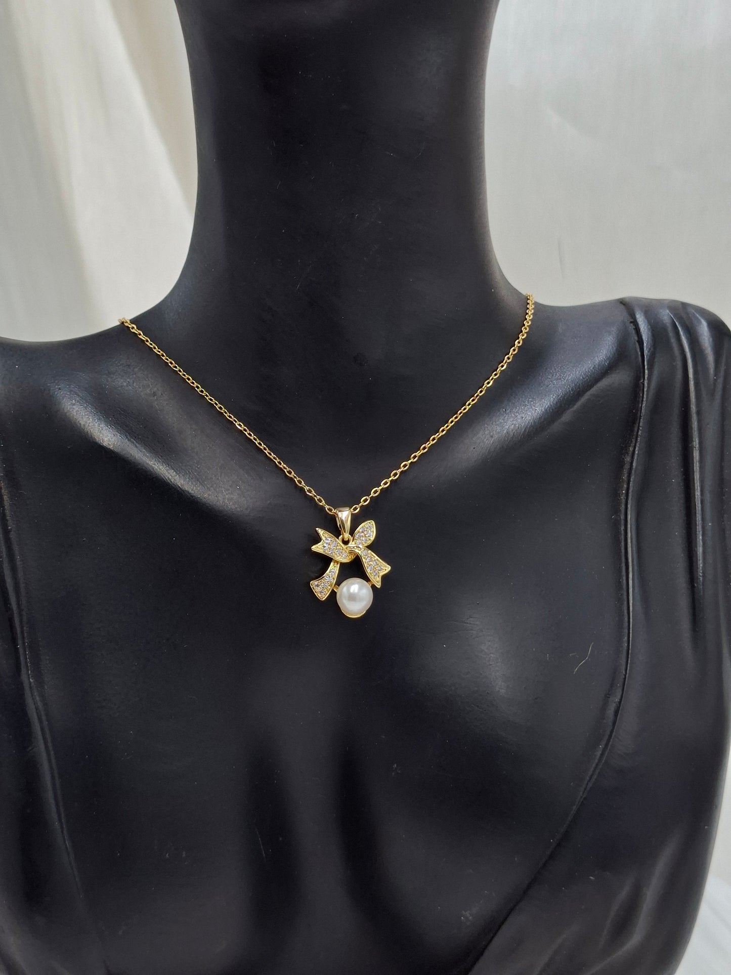 Noelle Necklace