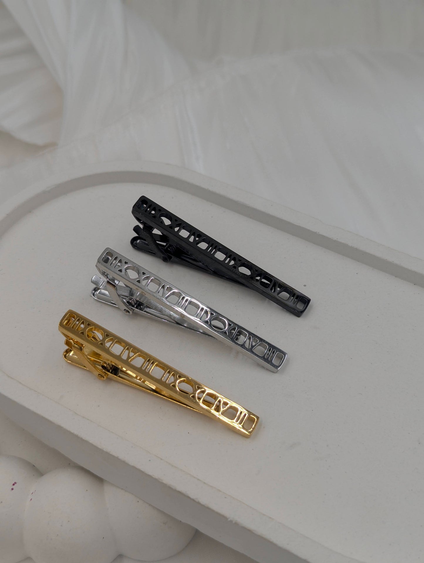 Roman Tie Clip