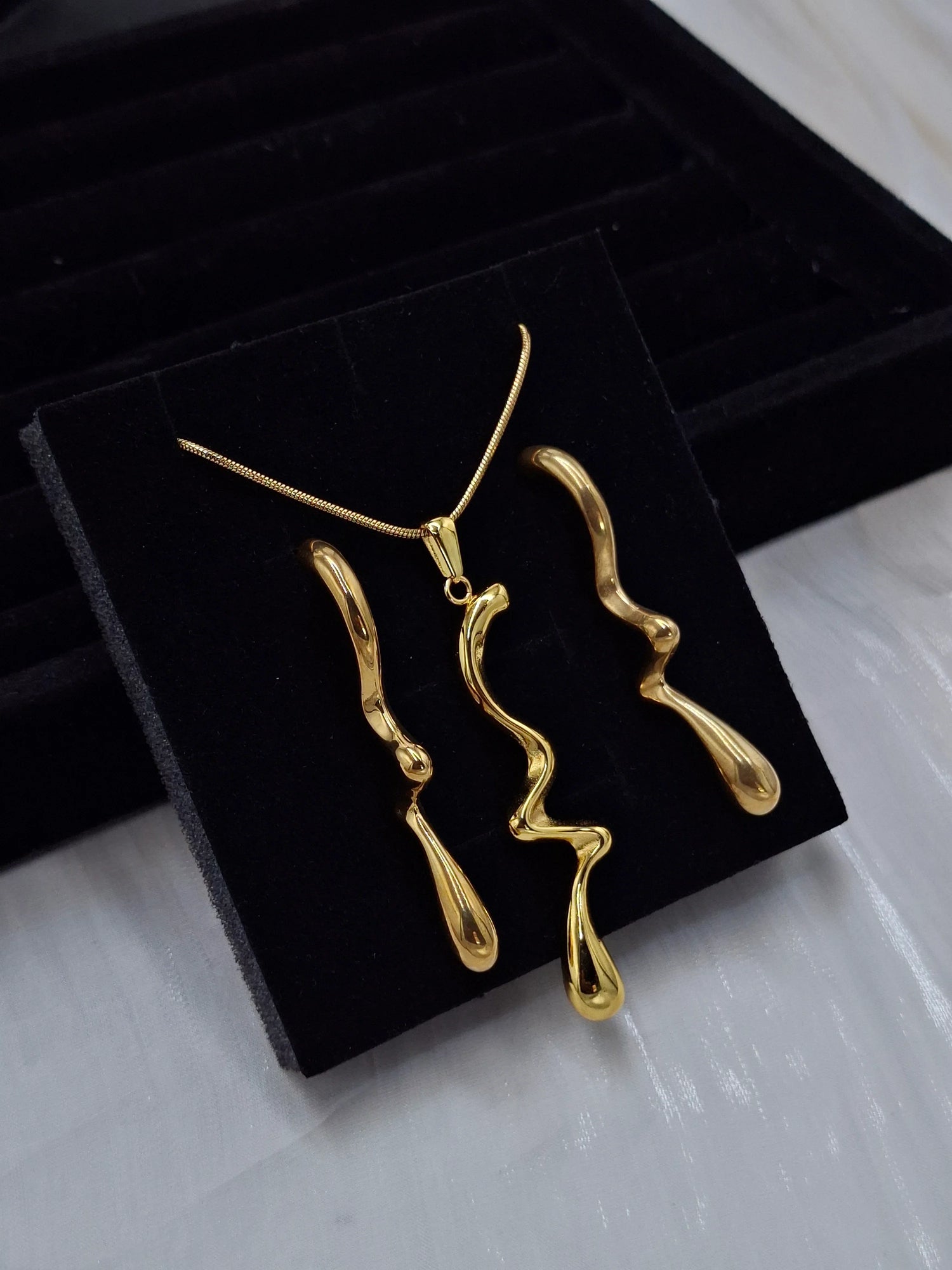 Shop Jewelry for Women in Nigeria at Elsa Lagos