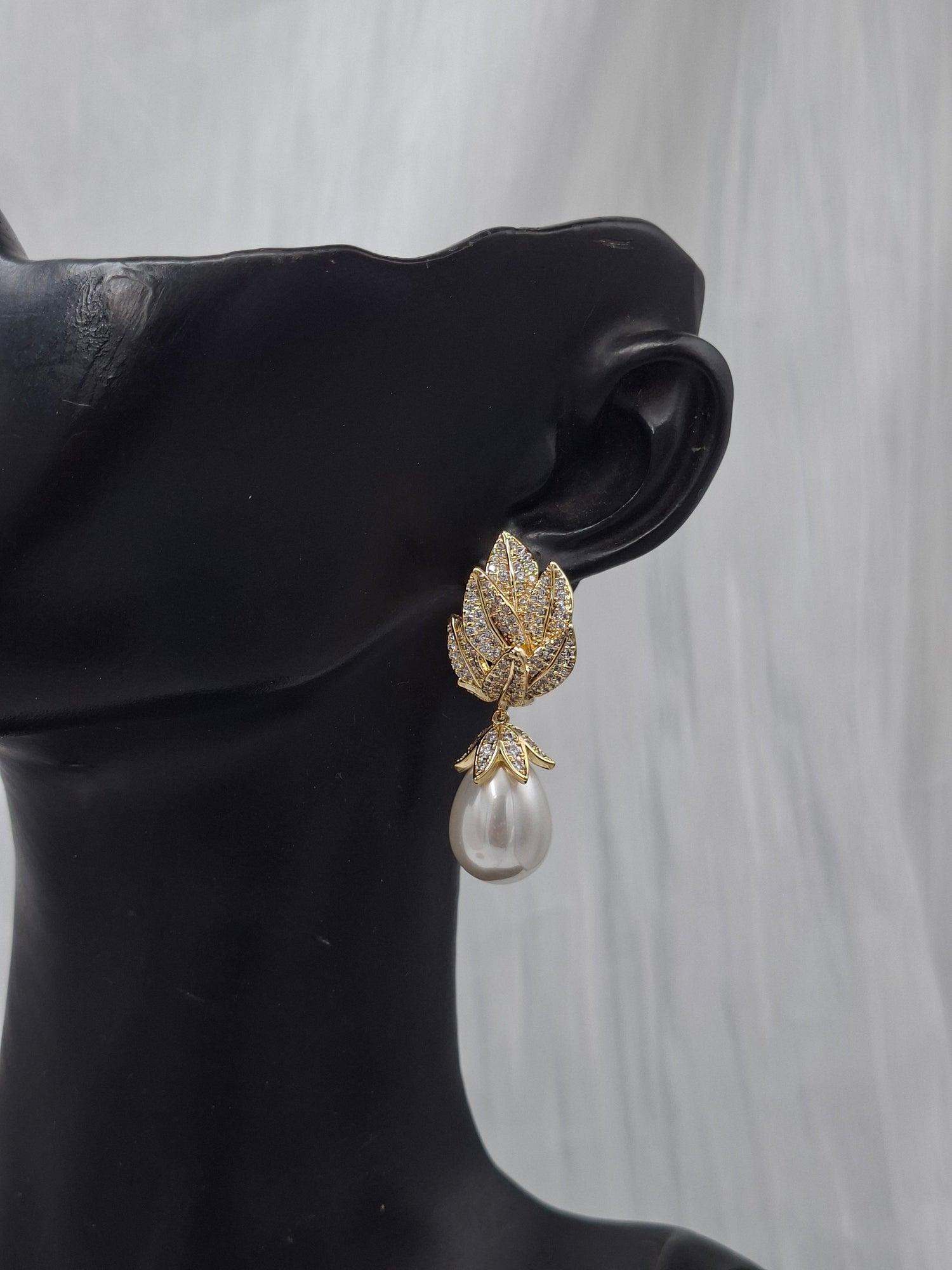 Pearl Earrings
