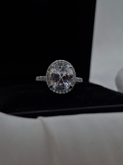 Luna Classic Ring