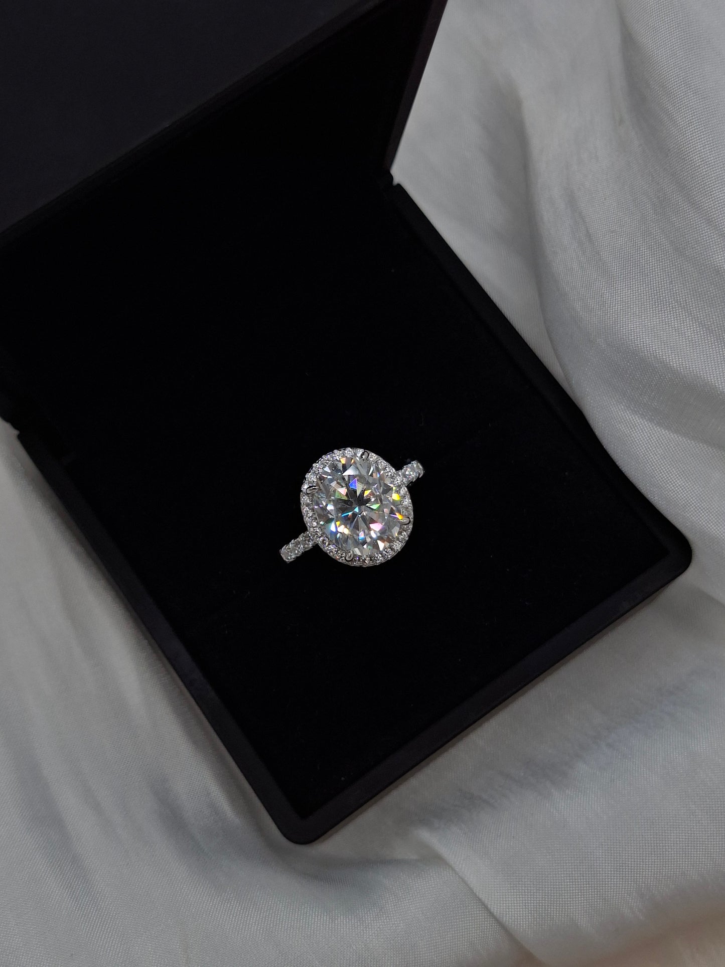 Luna Moissanite Ring