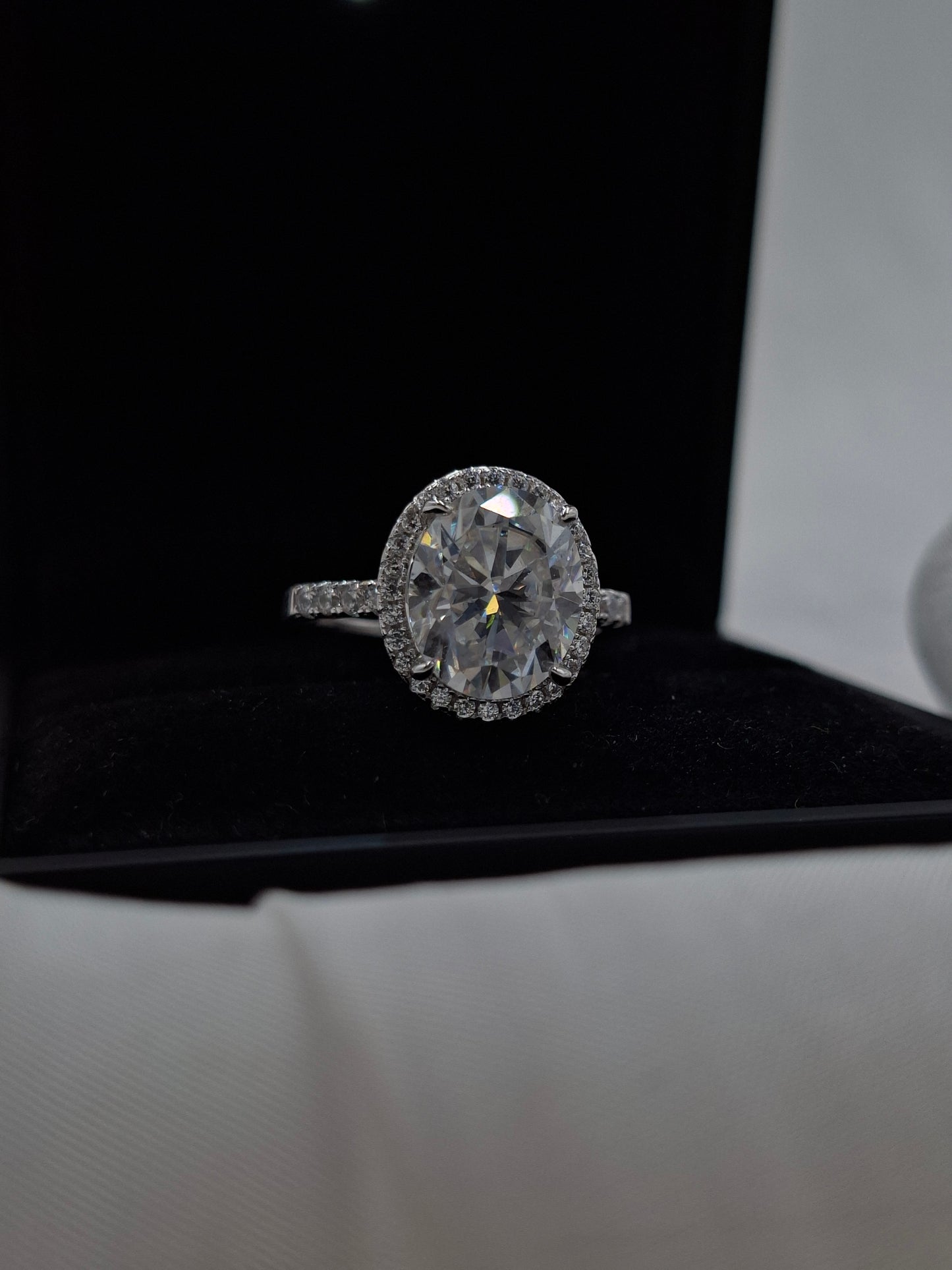 Luna Moissanite Ring