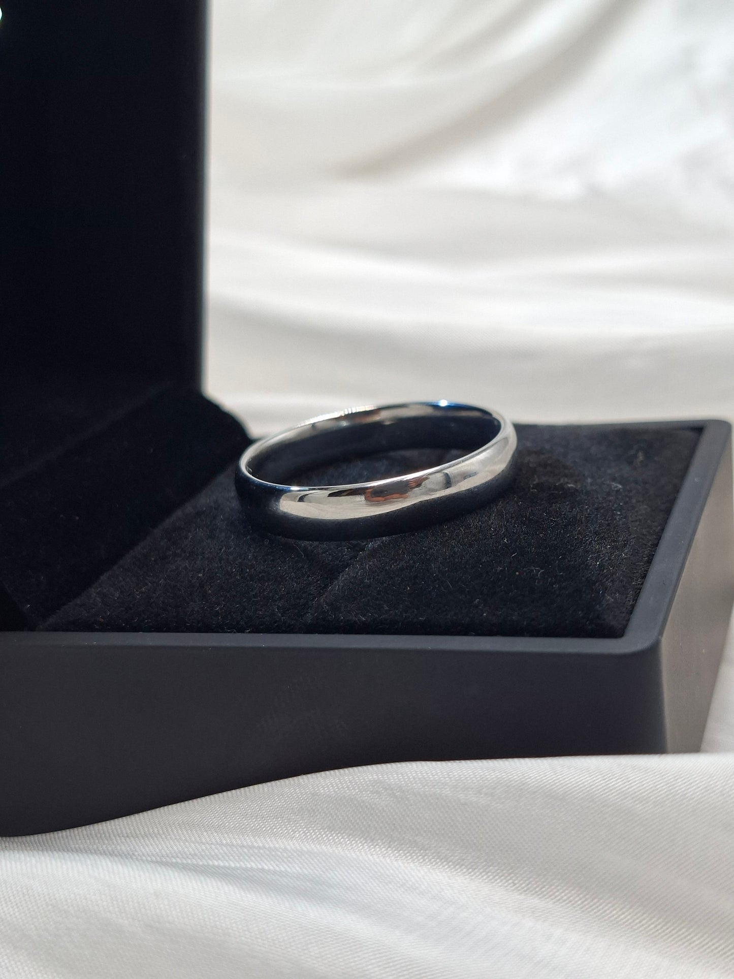 Arlo Band (size 15)
