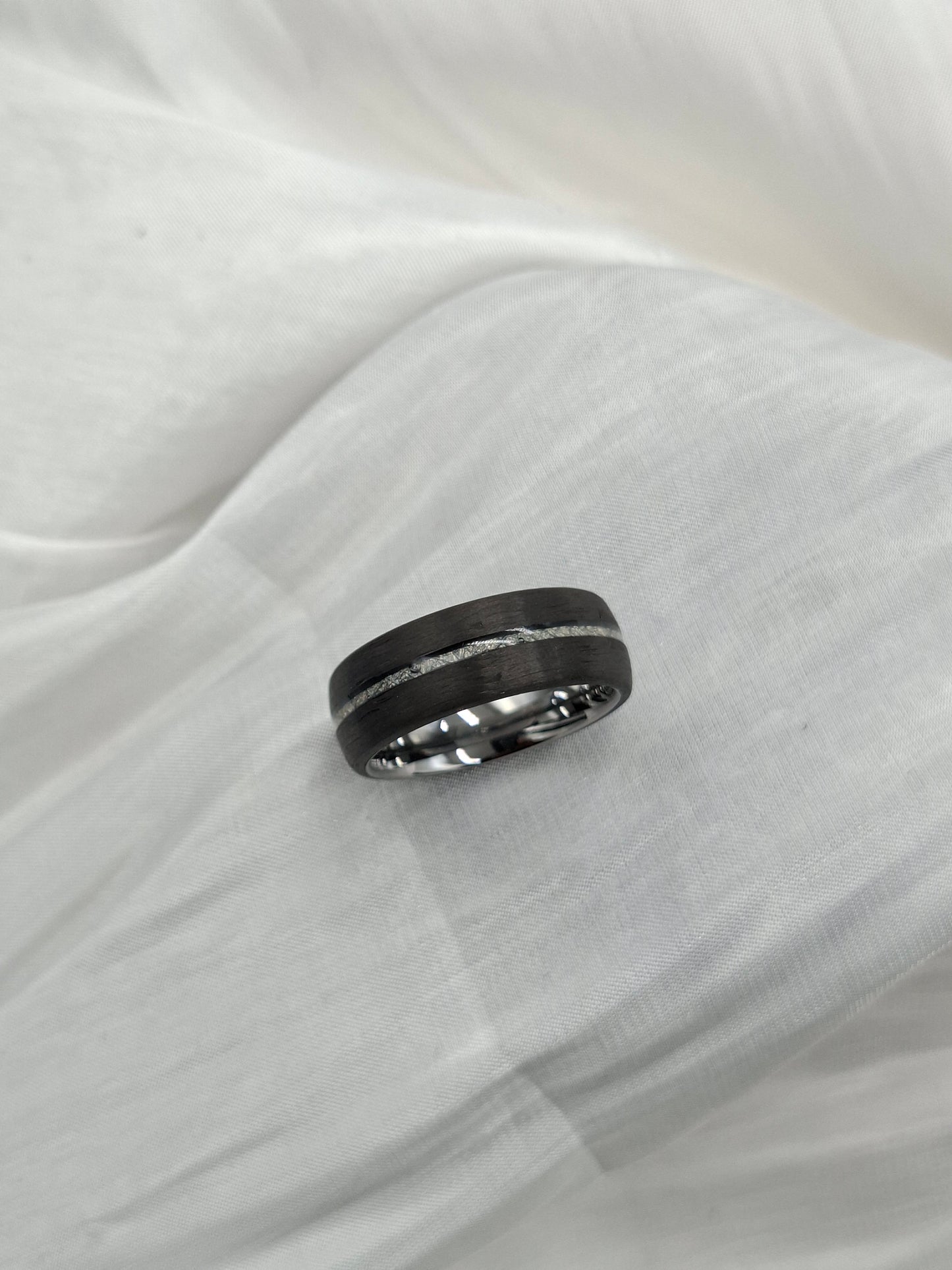 Regal Band (size 8 - 12)