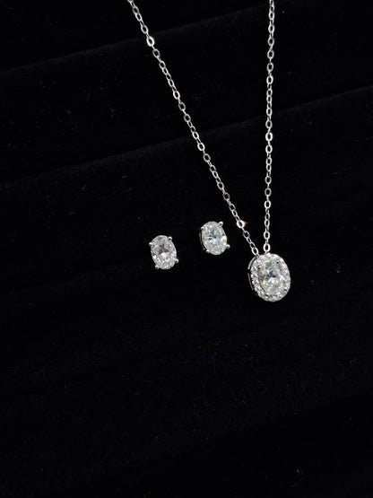 Elara Moissanite Set