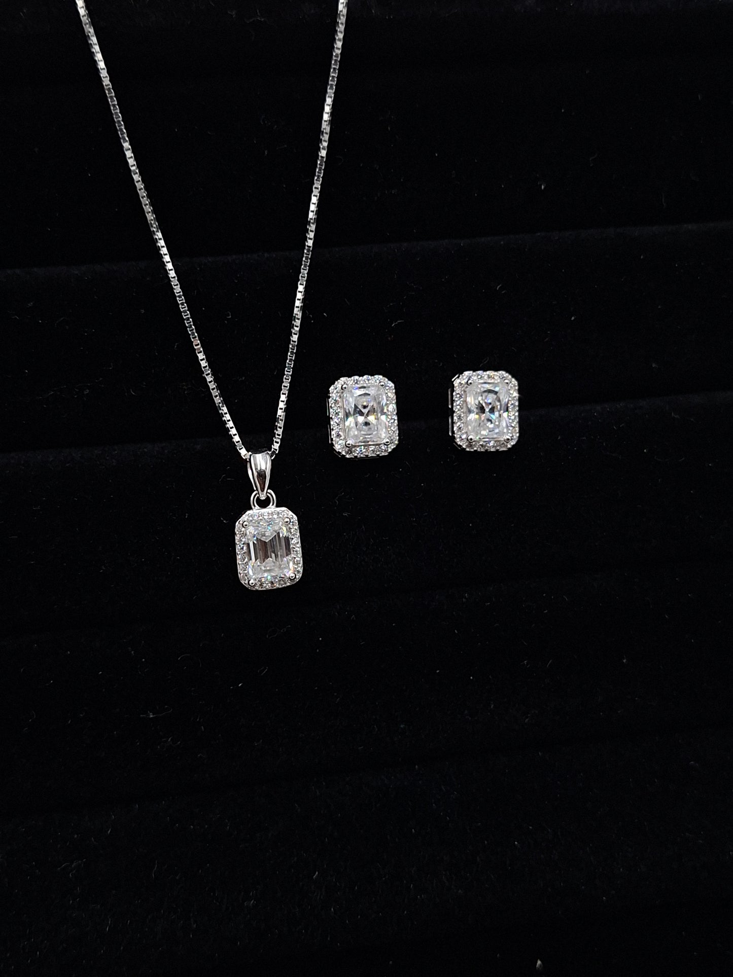 Ophelia Moissanite Set