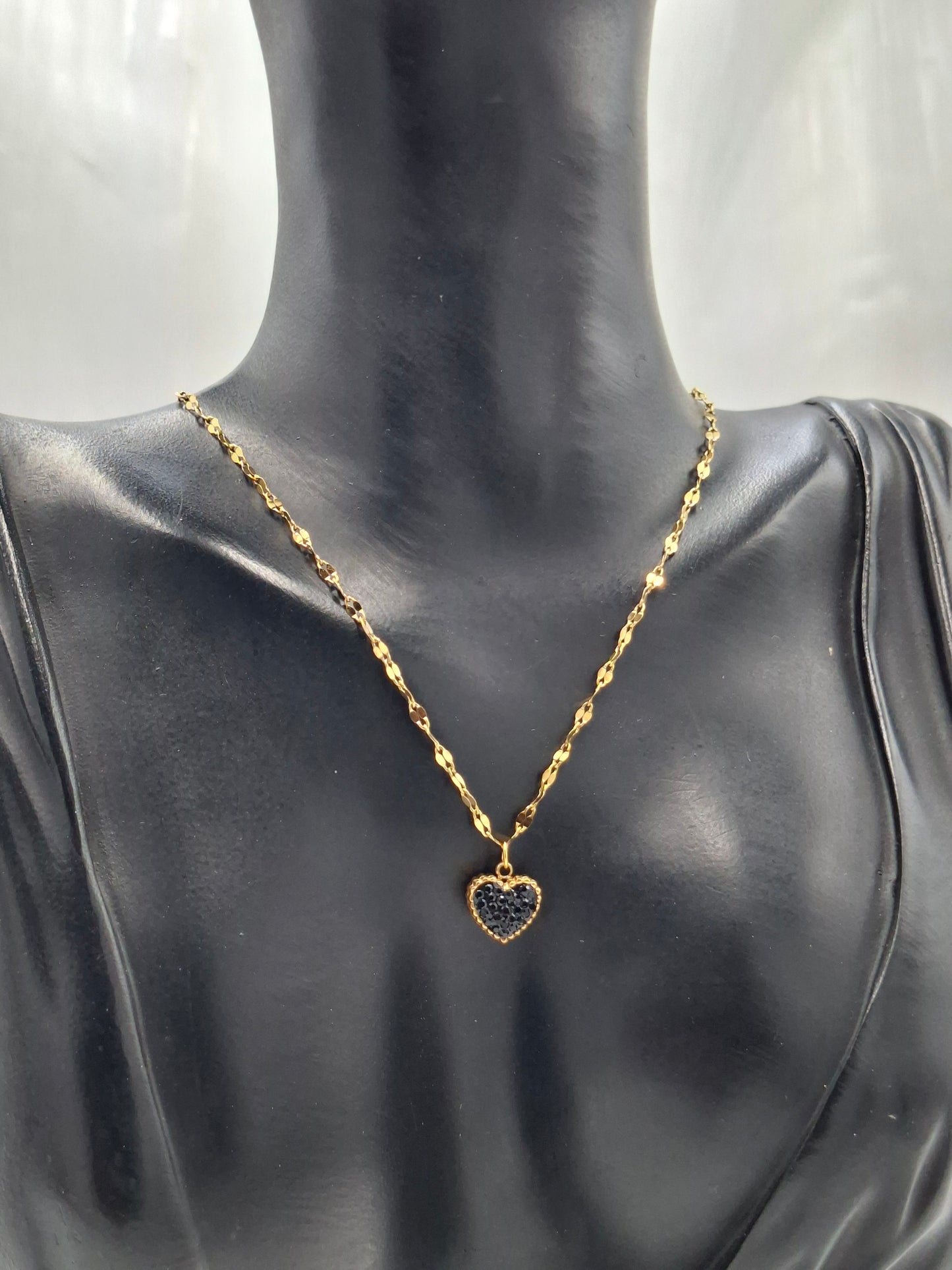 Double-sided Diamond Heart Necklace