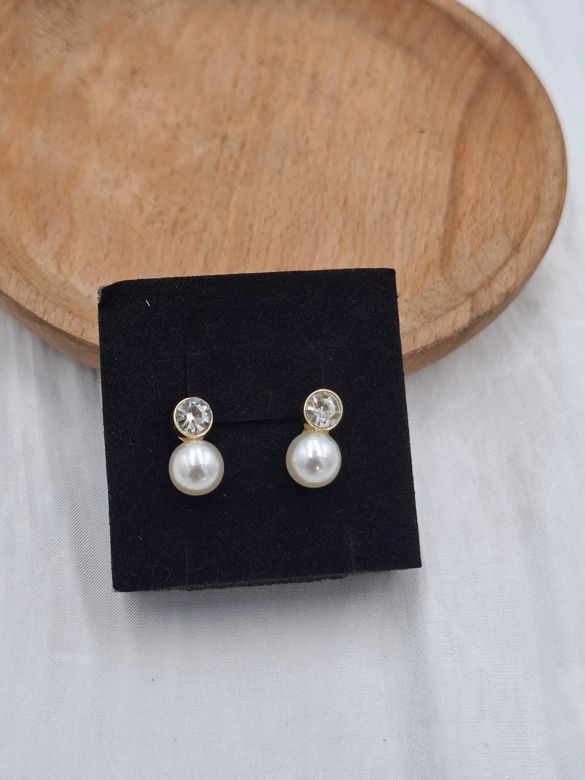Luster Stud Earrings