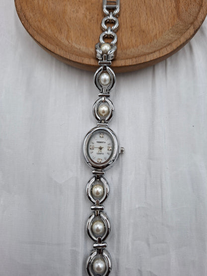 Rebirth Pearl Wristwatch