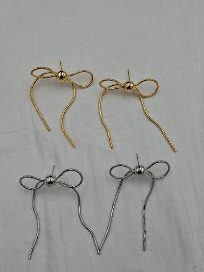 Belle Bow Earrings