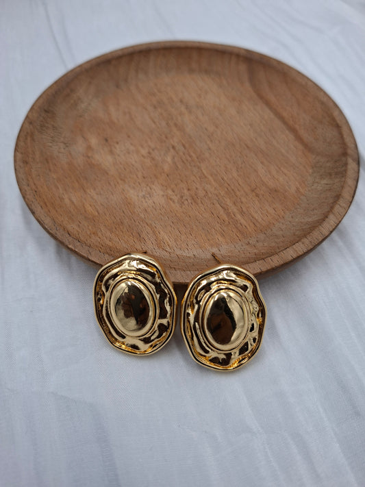 Rippled Oval Earrings