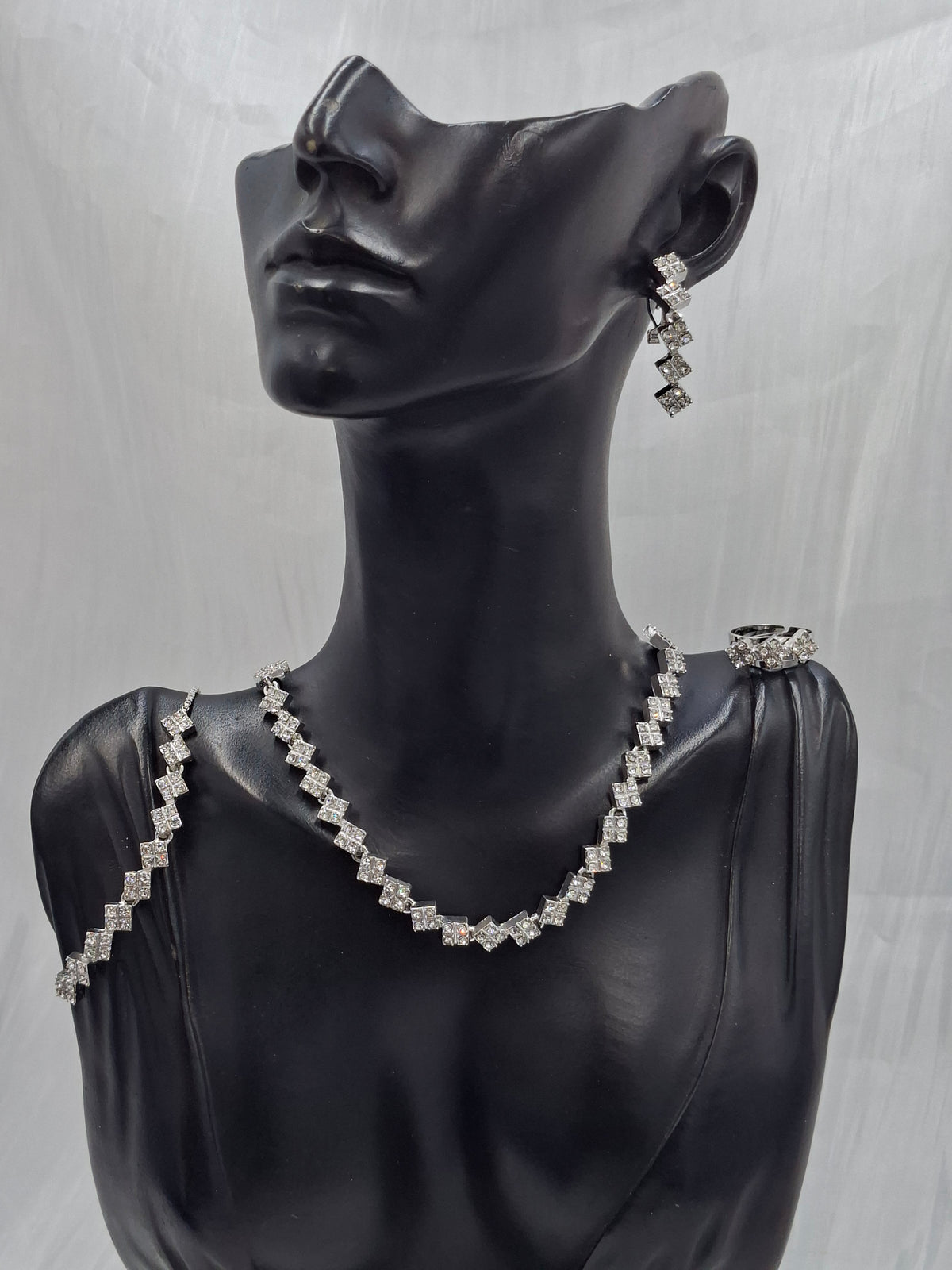 Square Star Necklace Set