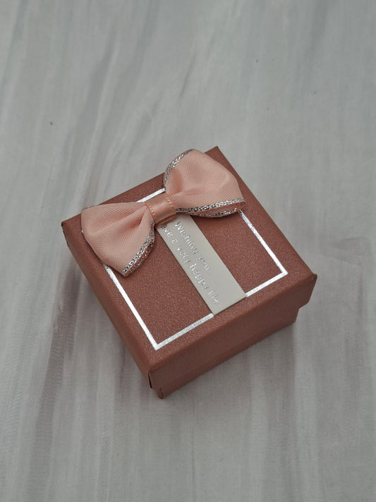 Mini Bow Box