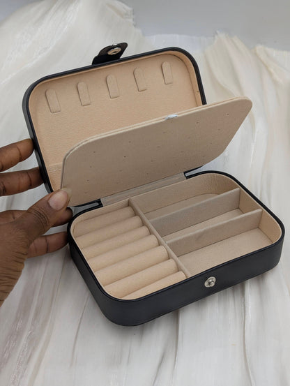 Midi Jewelry Organizer