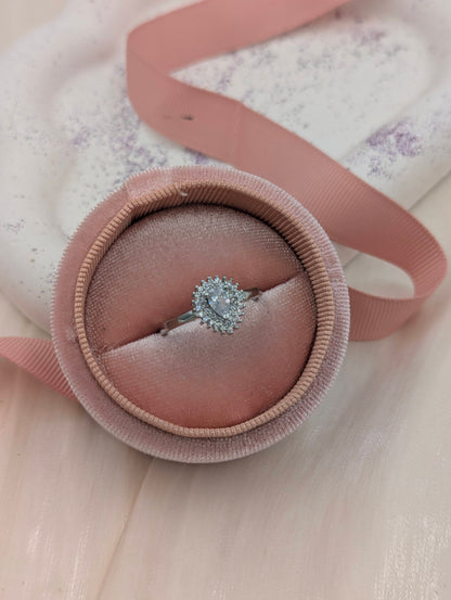 Jasmine Ring (size 9)