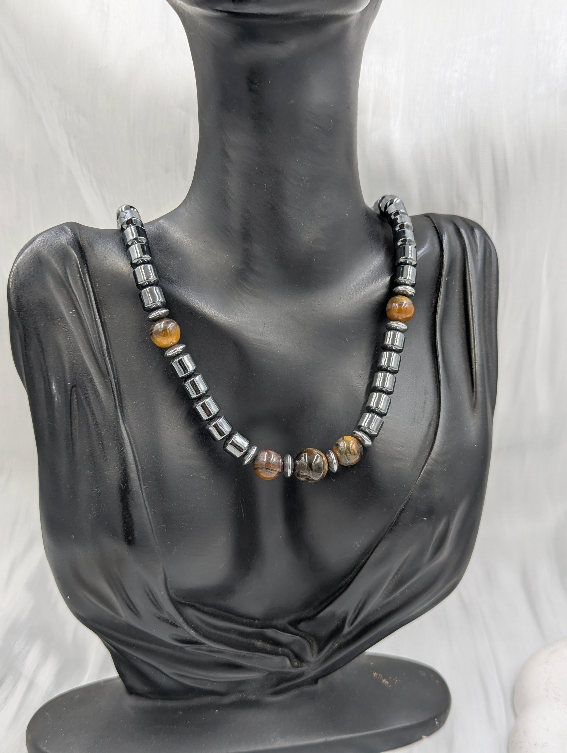 Shop Alexis Beaded Necklace for Women at ElsaLagos in Nigeria
