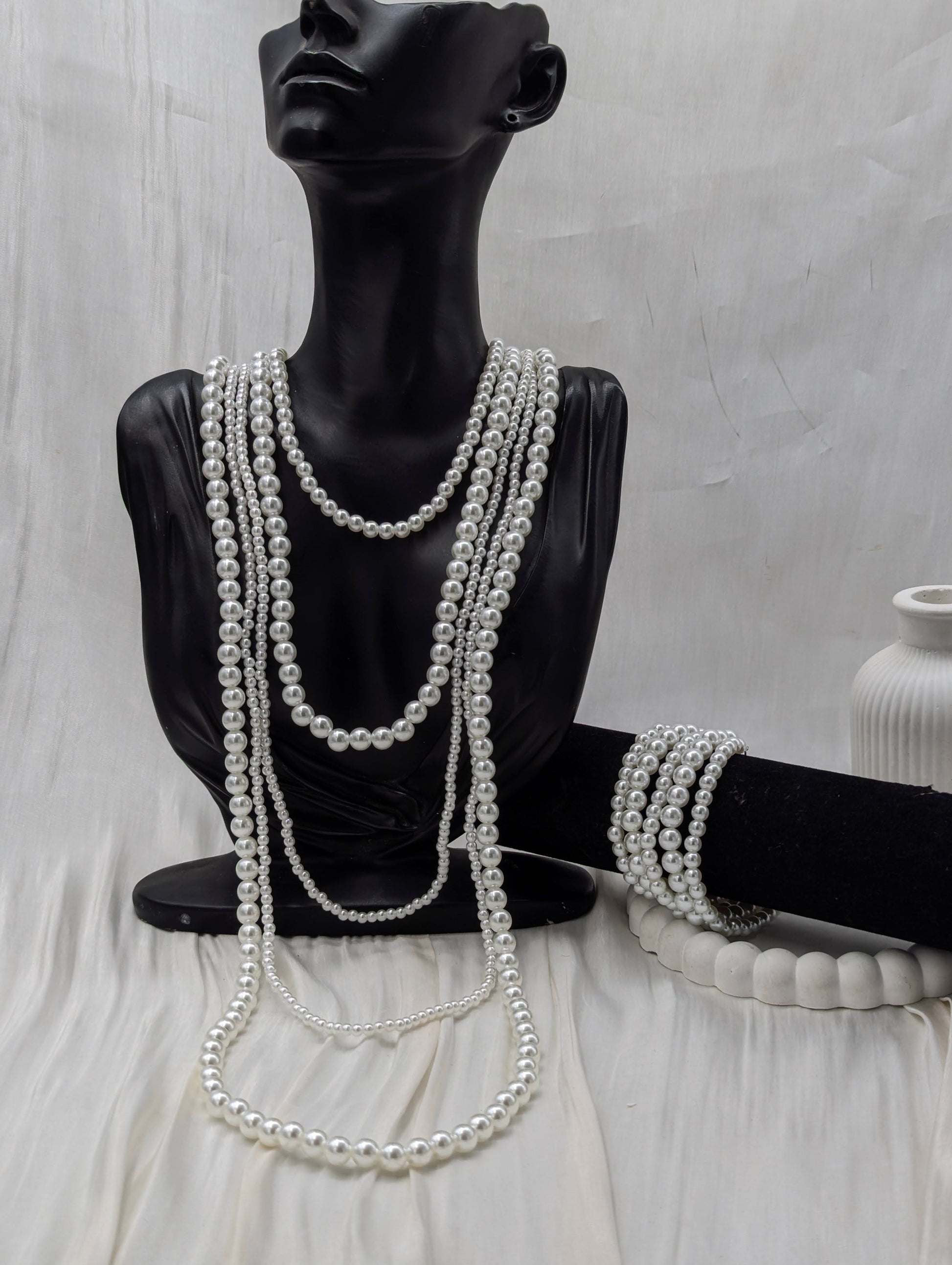 Shop Cinq Pearl Necklace Set for Women at ElsaLagos in Nigeria